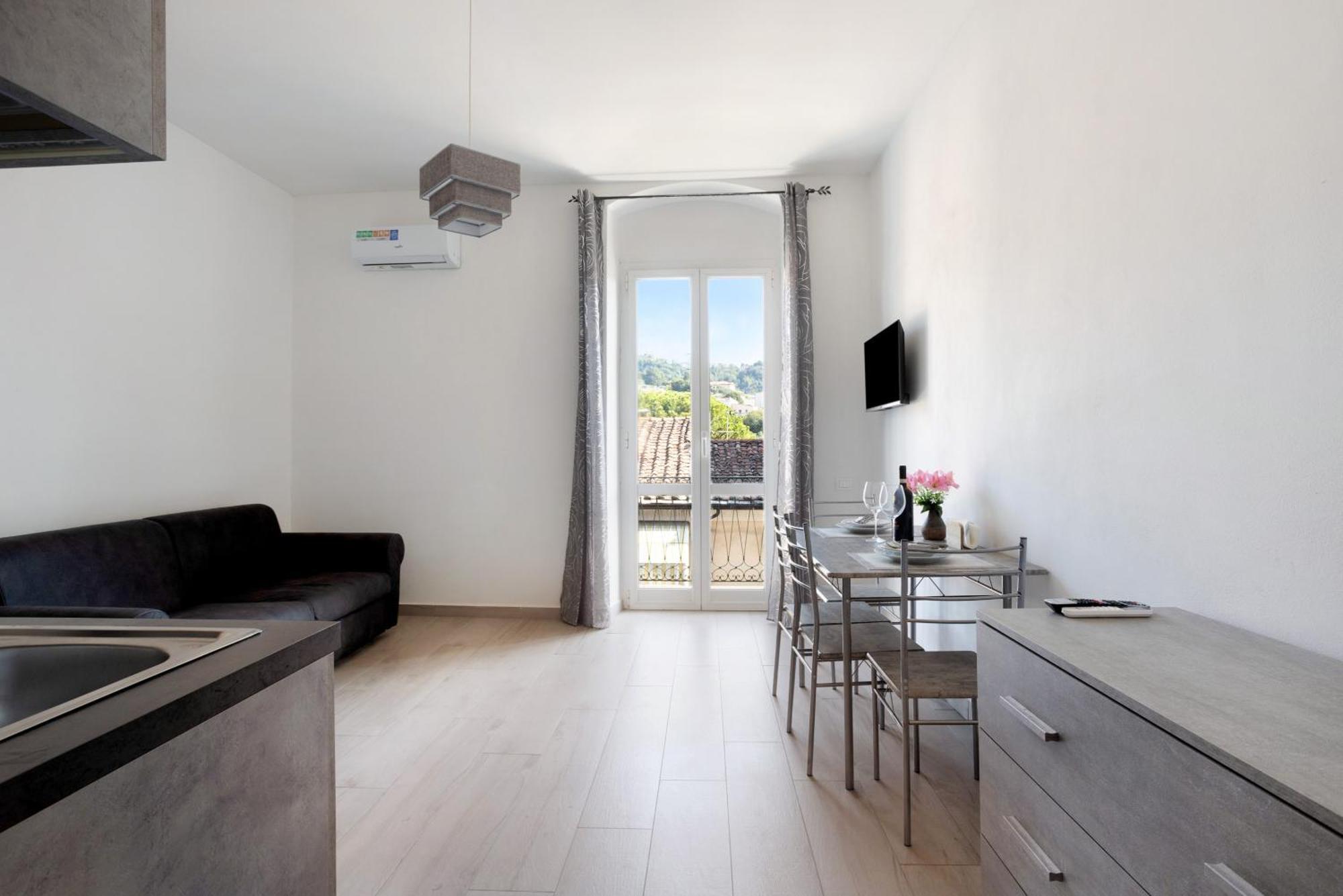 Grecale Apartment La Spezia Ngoại thất bức ảnh