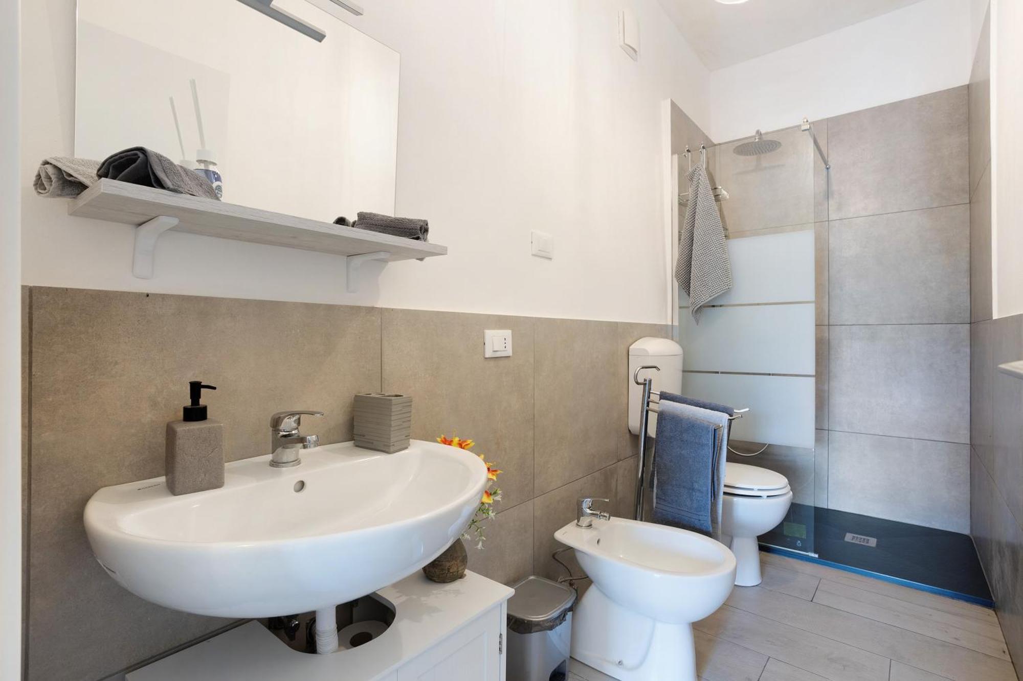 Grecale Apartment La Spezia Ngoại thất bức ảnh